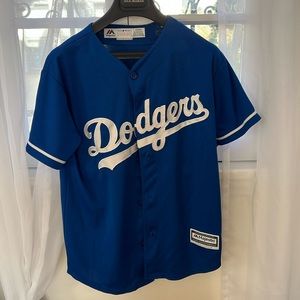 Kids Dodgers jersey. Kershaw 22. Size 10/12